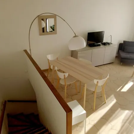 Lovely House Teracce And Parking In Historic Center *